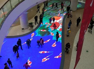 LED互動地磚屏案例，LED地磚屏前景怎么樣？